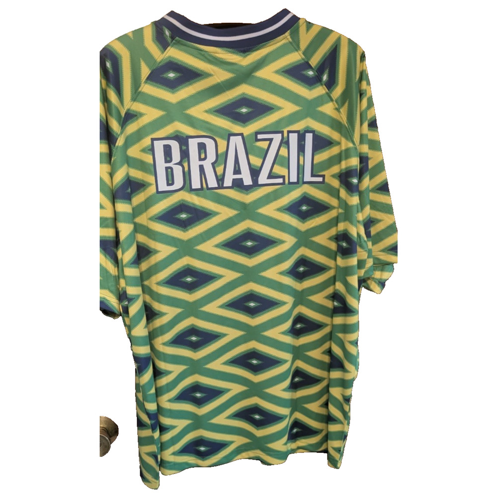 Umbro Brazil Soccer Jersey World Cup 2026 Football Men's LARGE NEW NWT‎ - Picture 3 of 5